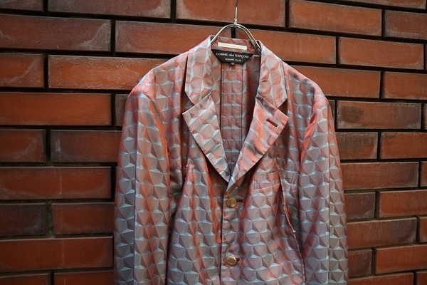 19SS！COMME des GARCONS HOMME PLUSから奇抜なセットアップ入荷しま 