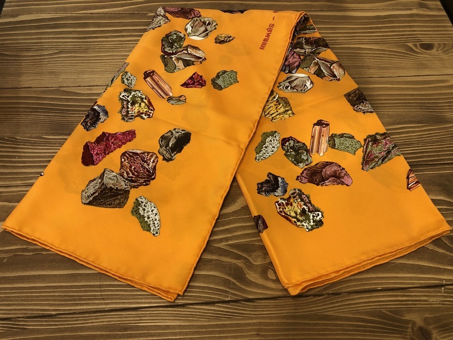 安い エルメス HERMES スカーフ カレ90 鉱物 asakusa.sub.jp