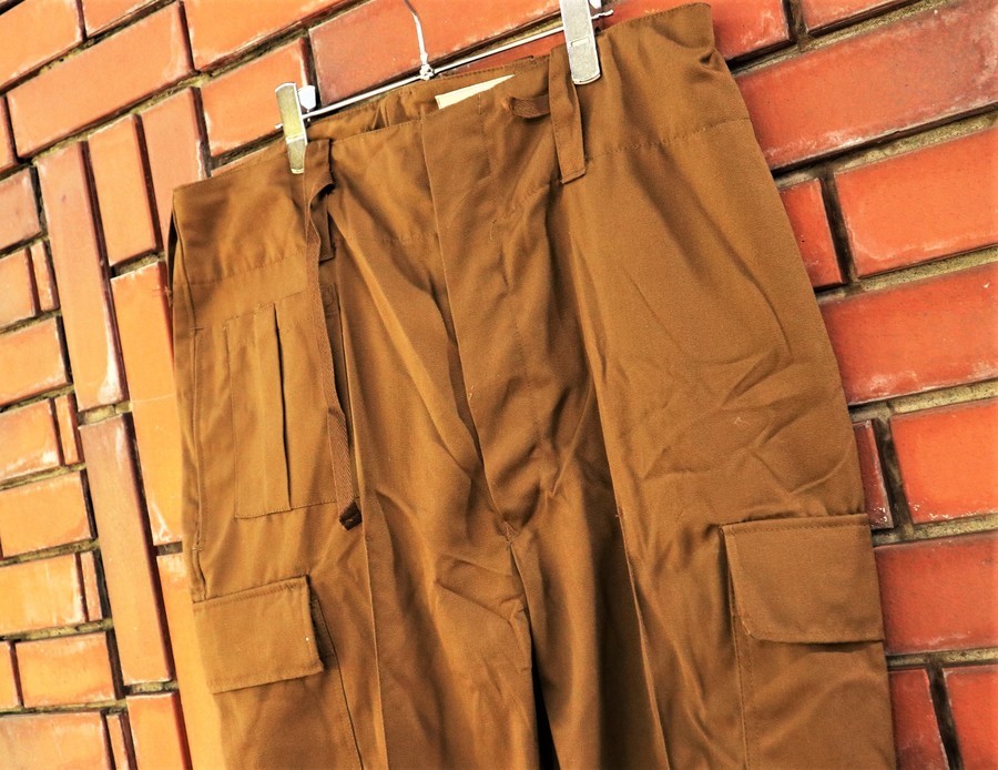 VINTAGE MILITARY】南アフリカ軍のNutria Cargo Pantsを入荷！[2020.09 