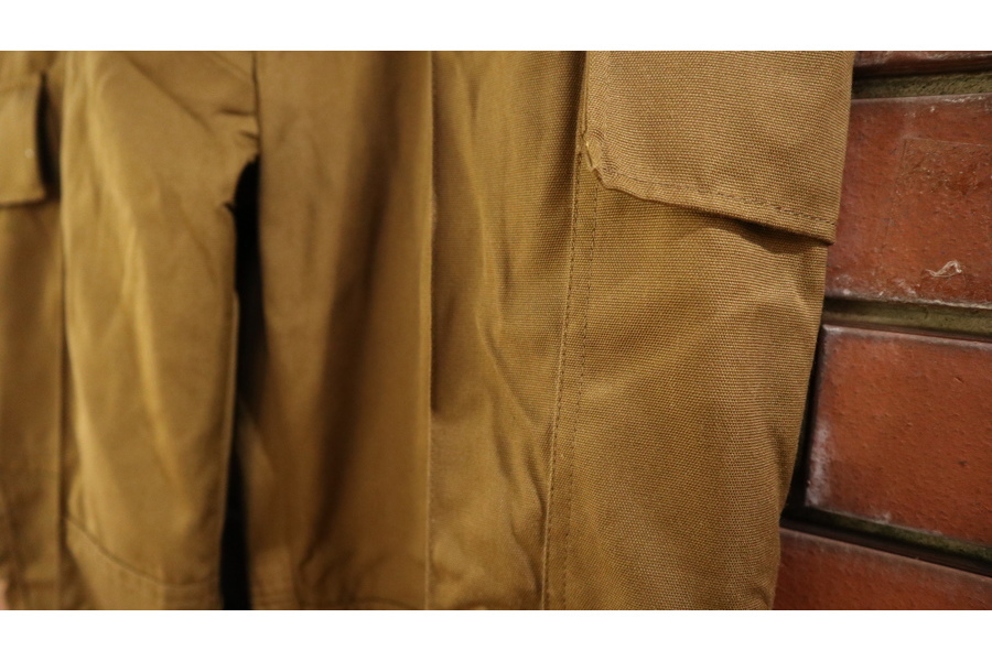 VINTAGE MILITARY】南アフリカ軍のNutria Cargo Pantsを入荷！[2020.09