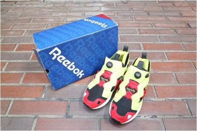 「スポーツブランドのReebok 」