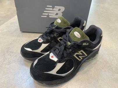 「スニーカーのNEW BALANCE 」