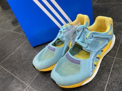 「スニーカーのadidas×HUMAN MADE 」