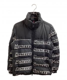 「インポートブランドのMONCLER 」