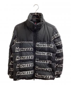 「インポートブランドのMONCLER 」