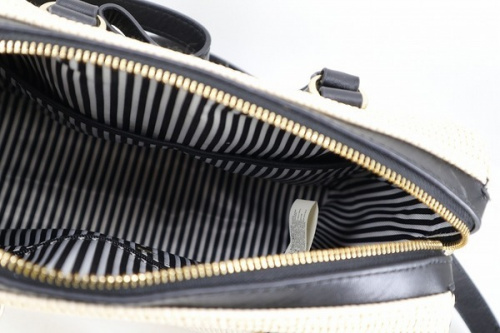 キャリアファッションのケイトスペード