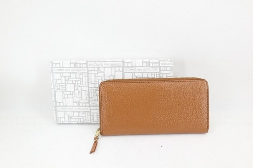 レアアイテムのcomme des garcons