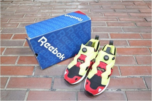スポーツブランドのReebok