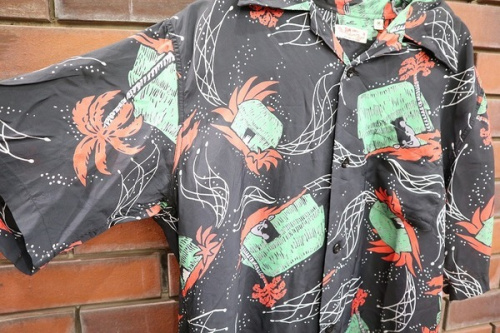 サンサーフのアロハシャツ