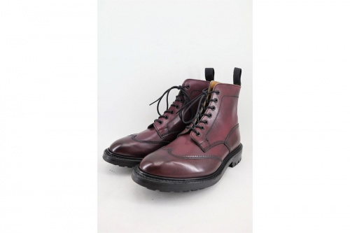 シューズ・バッグのトリッカーズ