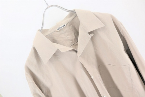 ドメスティックブランドのAURALEE