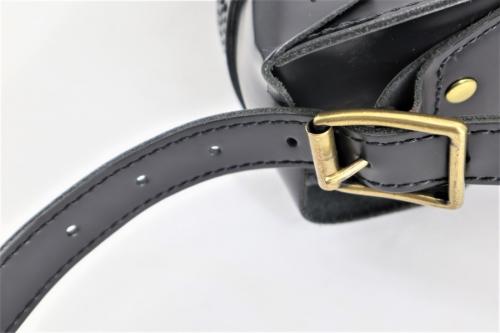 ドクターマーチンのレザーバッグ