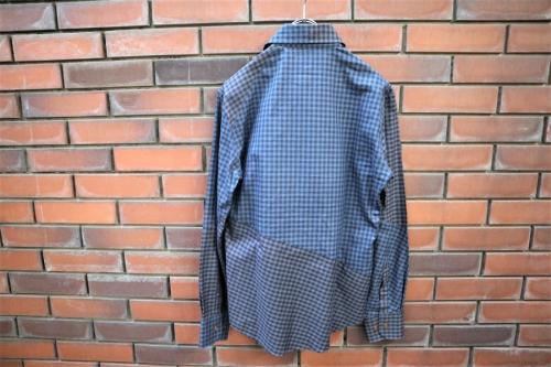 ヴィヴィアンウエストウッドマンのデザインシャツ