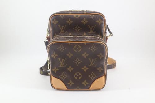 LOUIS VUITTON 　のルイ ヴィトン　