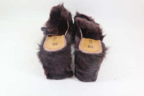 ファーサンダルの方南町