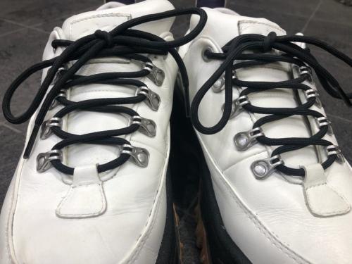 エイティーズのダッドスニーカー