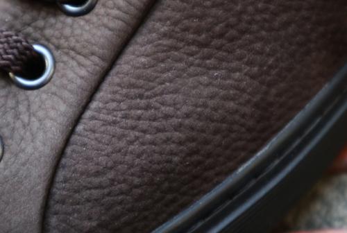 レザースニーカーの方南町