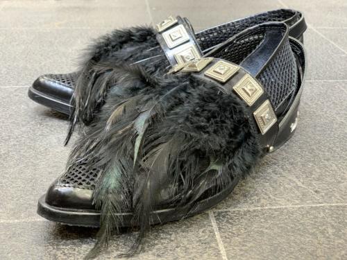 フェザーメッシュシューズの方南町