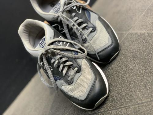 ニューバランスのスニーカー