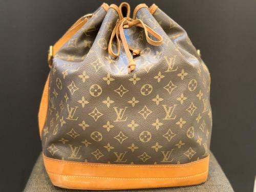 LOUIS　VUITTONのルイヴィトン