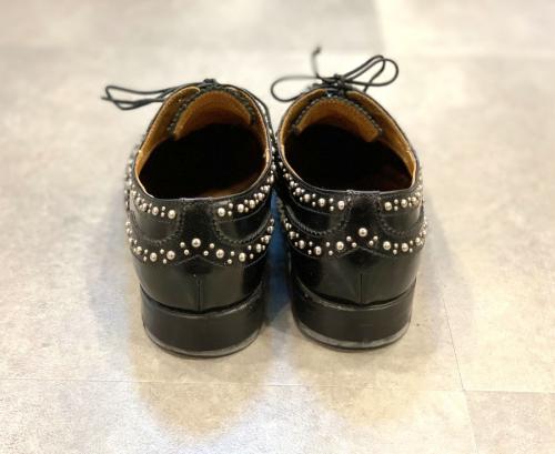 チャーチのスニーカー