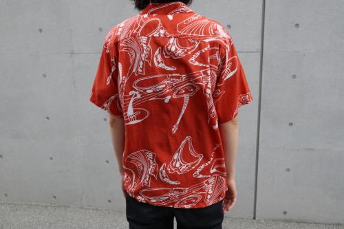 ジョン・アンダーカバーの総柄シャツ　アロハシャツ
