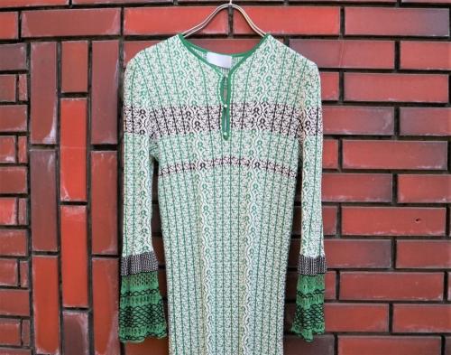 ニットドレス ワンピースの方南町　トレファク