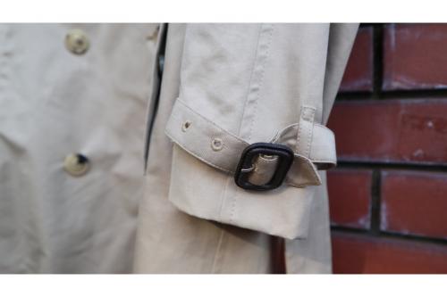 トレンチコートの方南町　トレファク