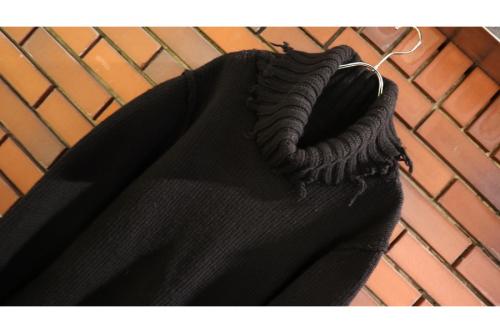 クラッシュワイドタートルネックニットの方南町　トレファク