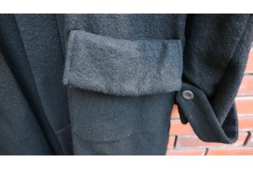 スタンドカラーウールコートのメンズ