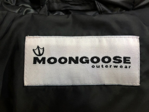 キャリアファッションのMOONGOOSE