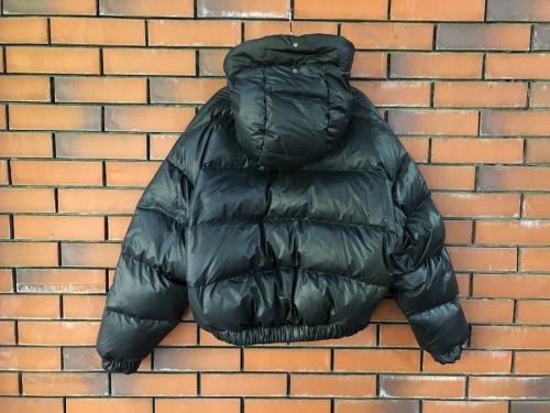 ムーングースのダウンジャケット