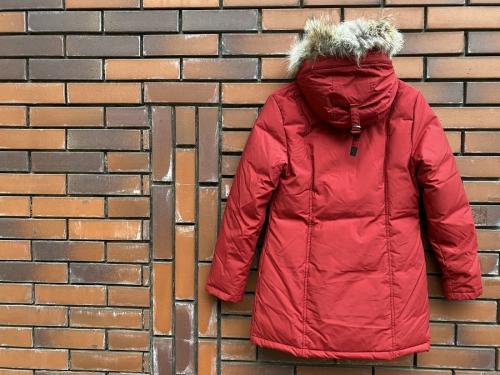 オーエスシー クロスのダウンジャケット