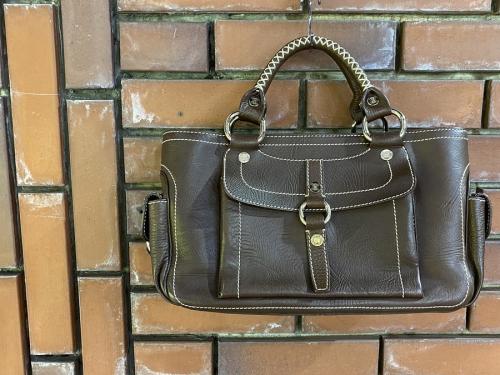 ラグジュアリーブランドのCELINE