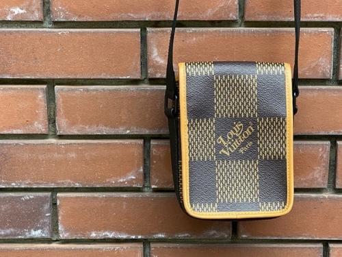 LOUIS VUITTONのルイ ヴィトン　