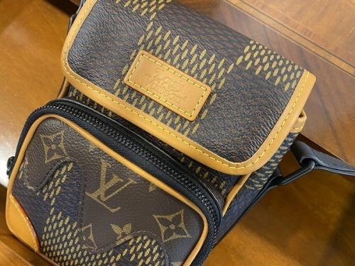 ルイ ヴィトン　のバッグ