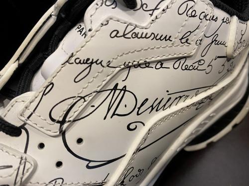 スニーカーのメンズ