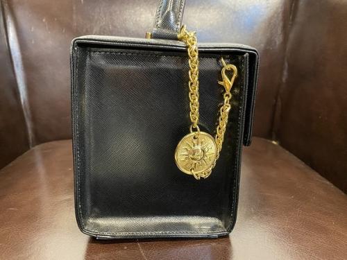 VERSACEのヴェルサーチ