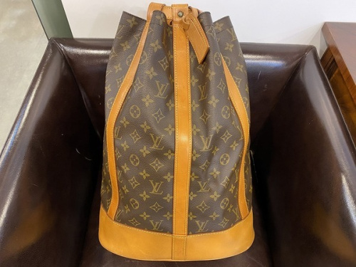 ラグジュアリーブランドのLOUIS VUITTON
