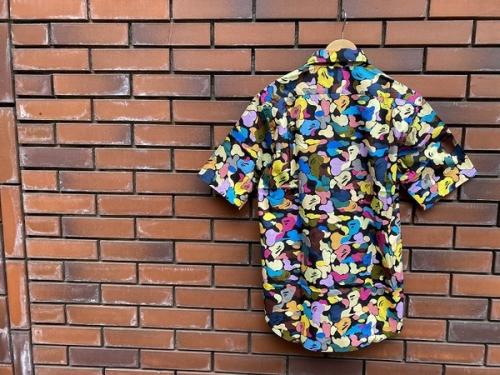 エイプのシャツ