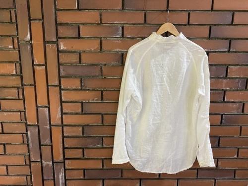 キャピタルのシャツ