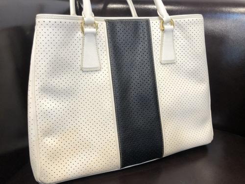 パンチング加工ハンドバッグのレディース