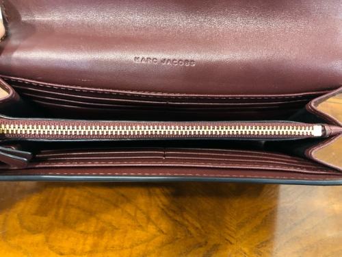 MARC JACOBSのマークジェイコブス