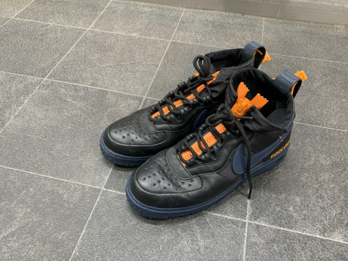 スニーカーのNIKE