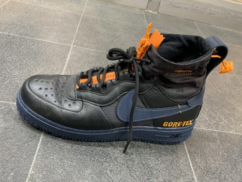 AIR FORCE 1 WTR GTXの方南町