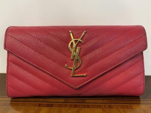 Saint Laurent Parisのサンローランパリ