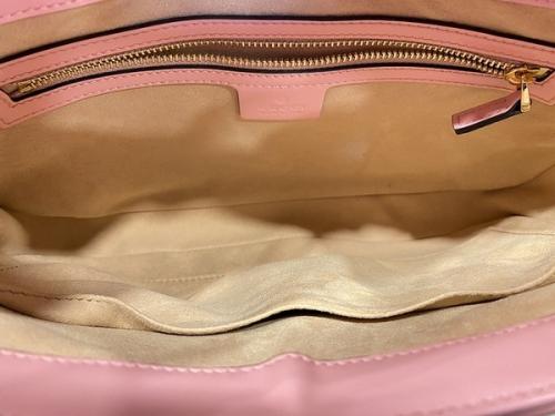 バッグのレディース