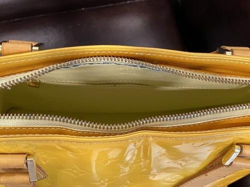 LOUIS VUITTONのルイ ヴィトン　