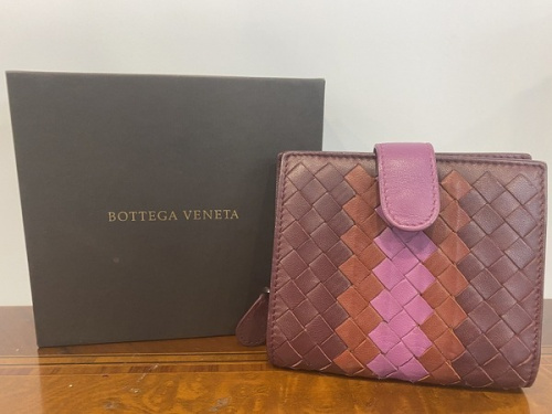 ラグジュアリーブランドのBOTTEGA VENETA