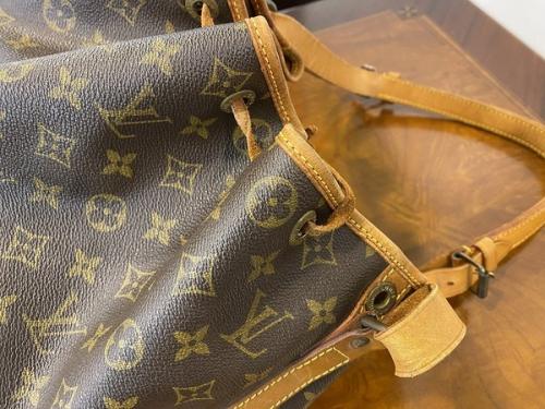 LOUIS VUITTONのルイ ヴィトン